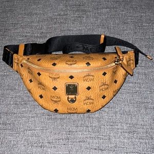 COPY - MCM FANNY PACK